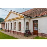 Kemence ÁMK Könyvtára